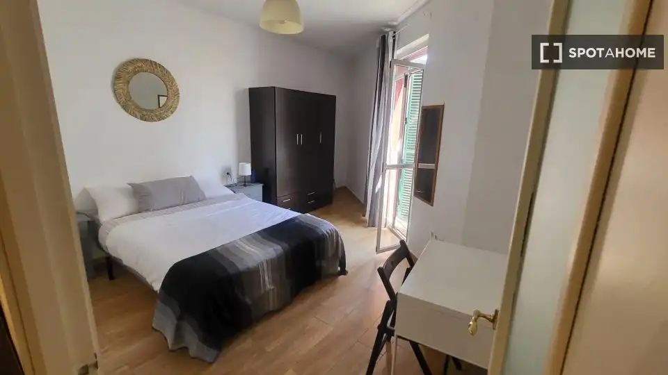 Habitación 63 m², Sevilla