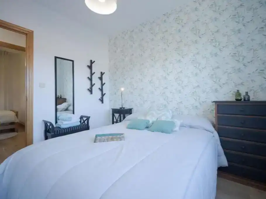 Habitación 75 m², Pontevedra