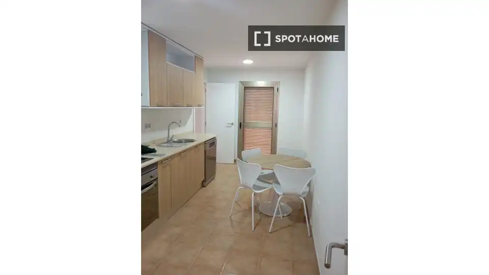 Habitación 196 m², Antigua