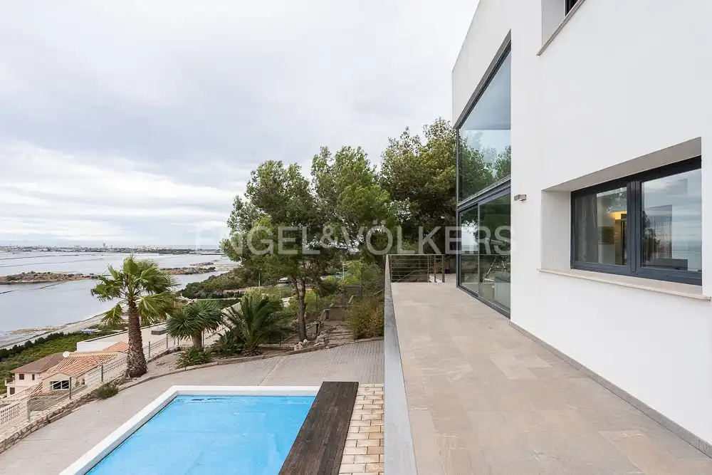 Piso de 320 m² en Cullera