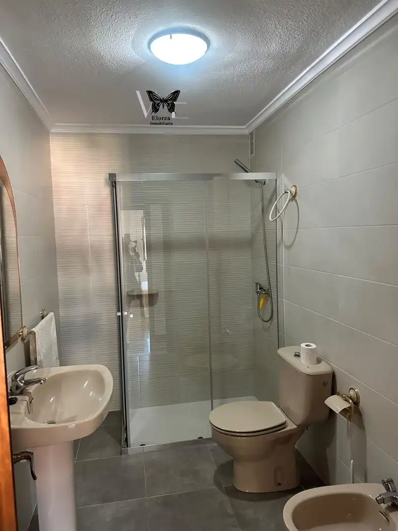 Piso de 140 m² en Salas