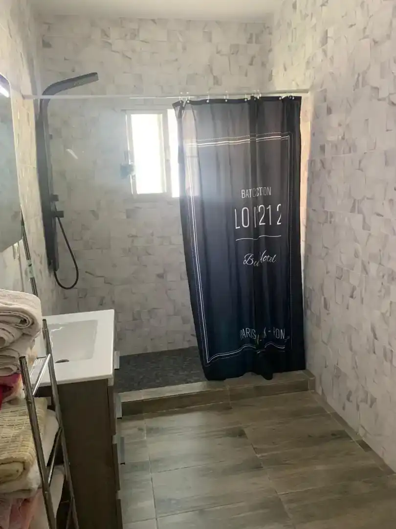 Habitación 74 m², Sevilla
