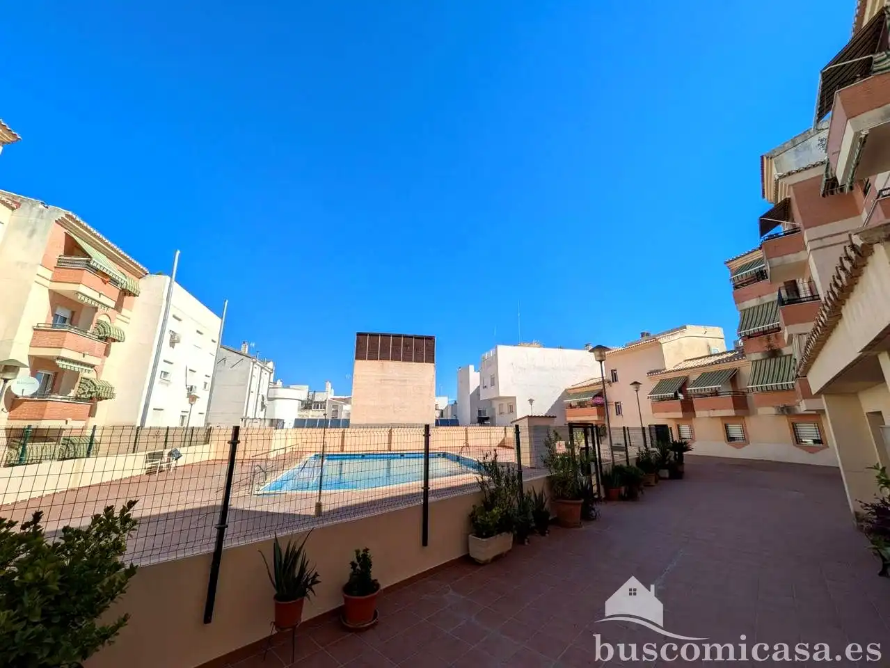 Piso de 70 m² en Linares