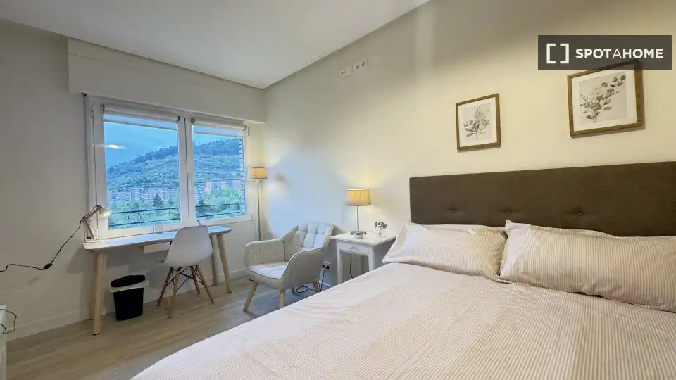 Habitación 104 m², Bilbao