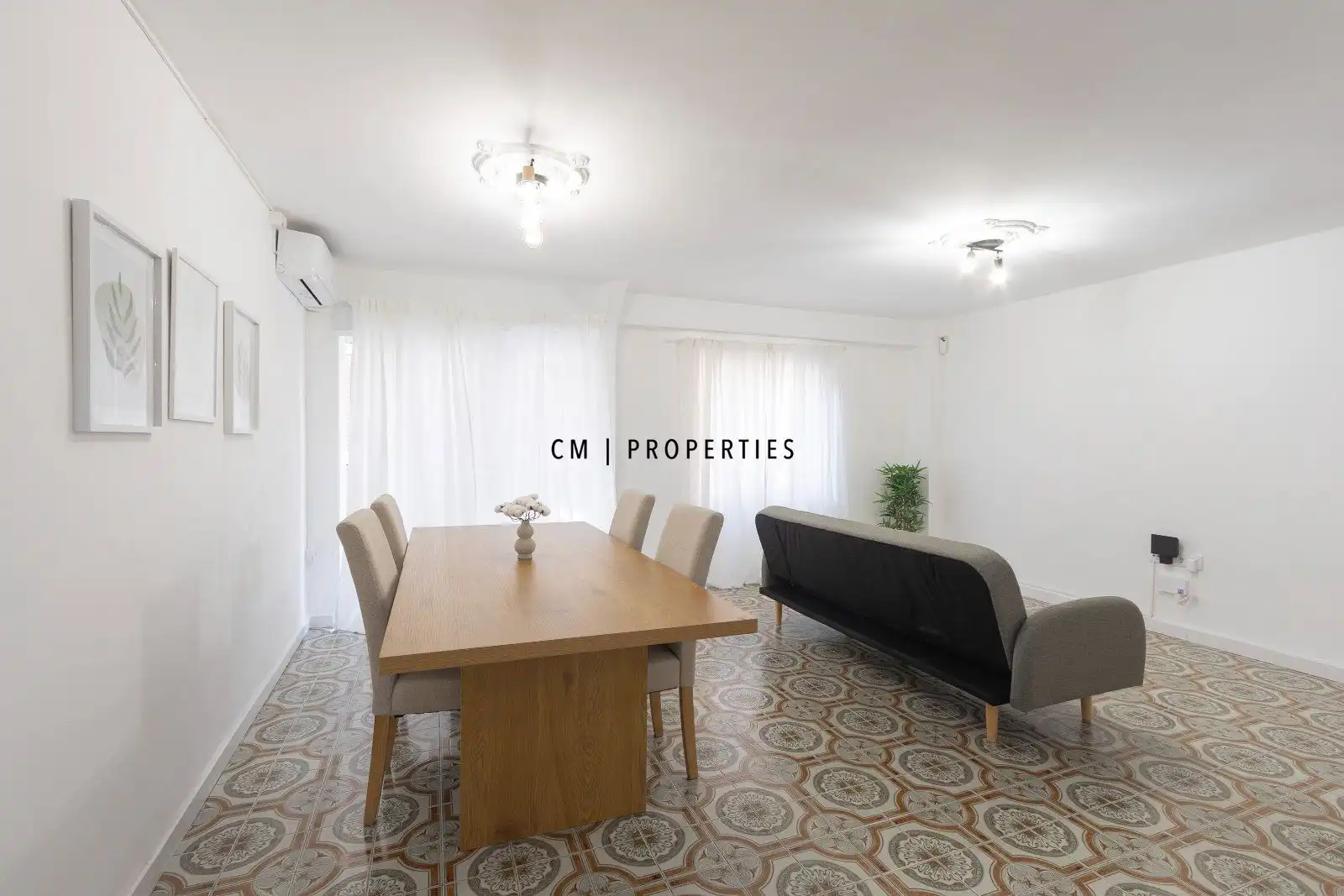 Pis de 75 m² a València