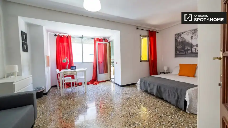 Habitació de lloguer, València