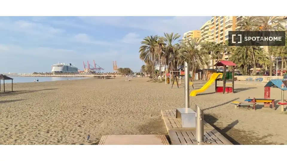 Habitación 40 m², Málaga