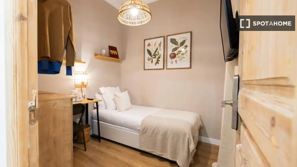 Habitación 75 m², Barcelona