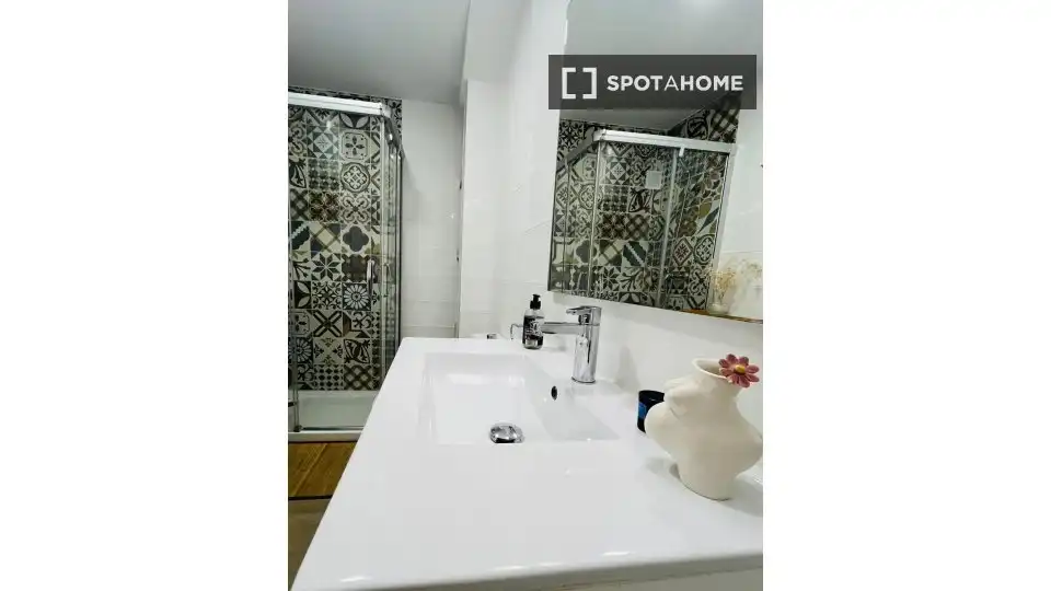 Habitación 63 m², Alicante