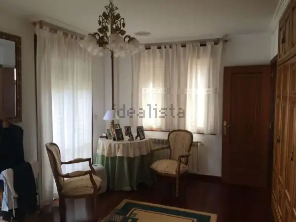 Casa de 325 m² a Santiago de Compostel·la