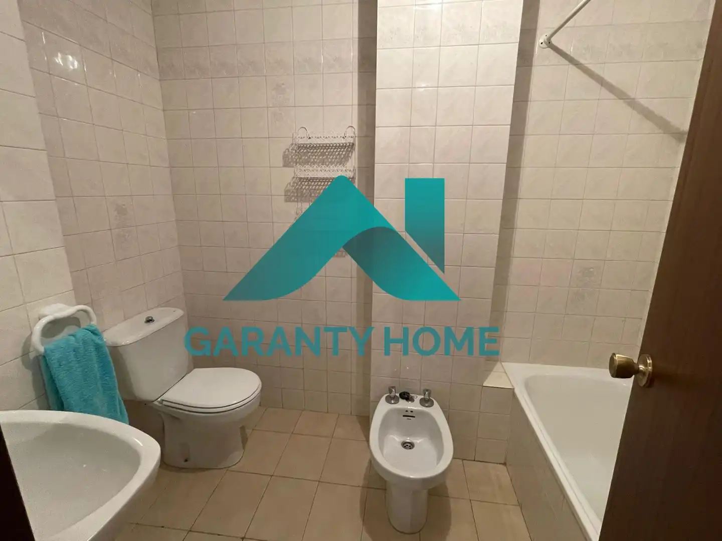 Habitación 115 m², Cáceres