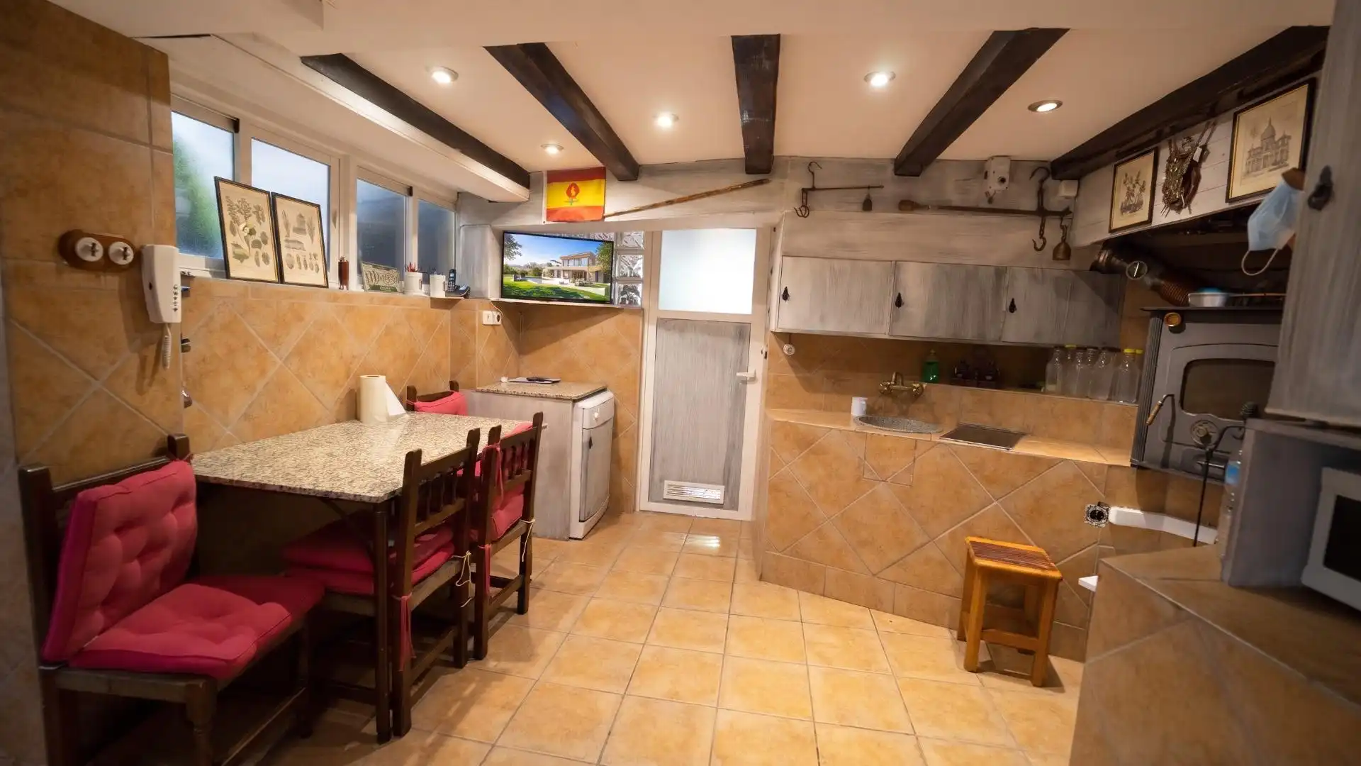Piso de 350 m² en Huétor Vega