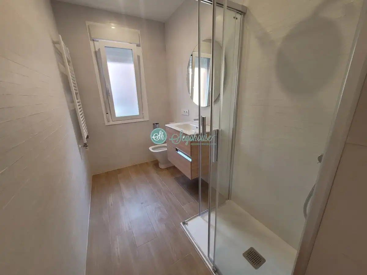 Piso de 100 m² en Segovia