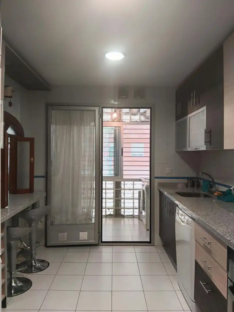 Piso de 126 m² en Granada