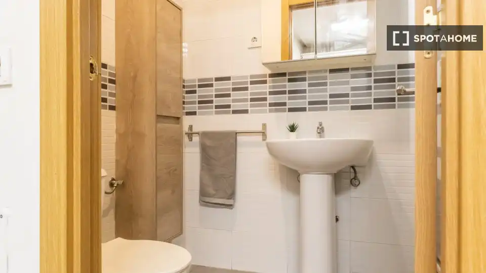 Habitació de lloguer, Madrid