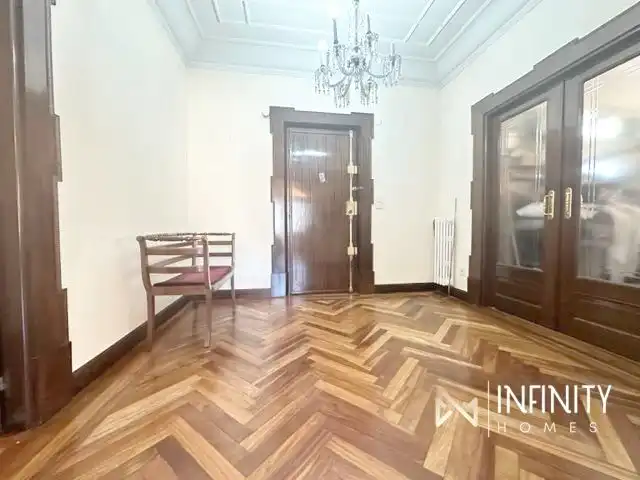 Piso de 210 m² en Bilbao