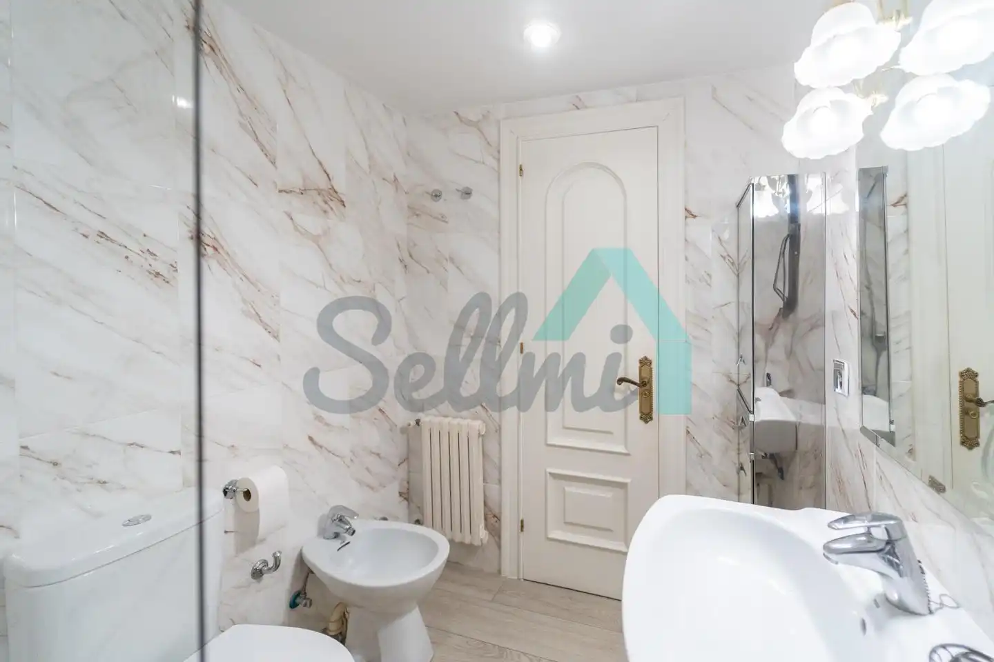 Piso de 107 m² en Oviedo