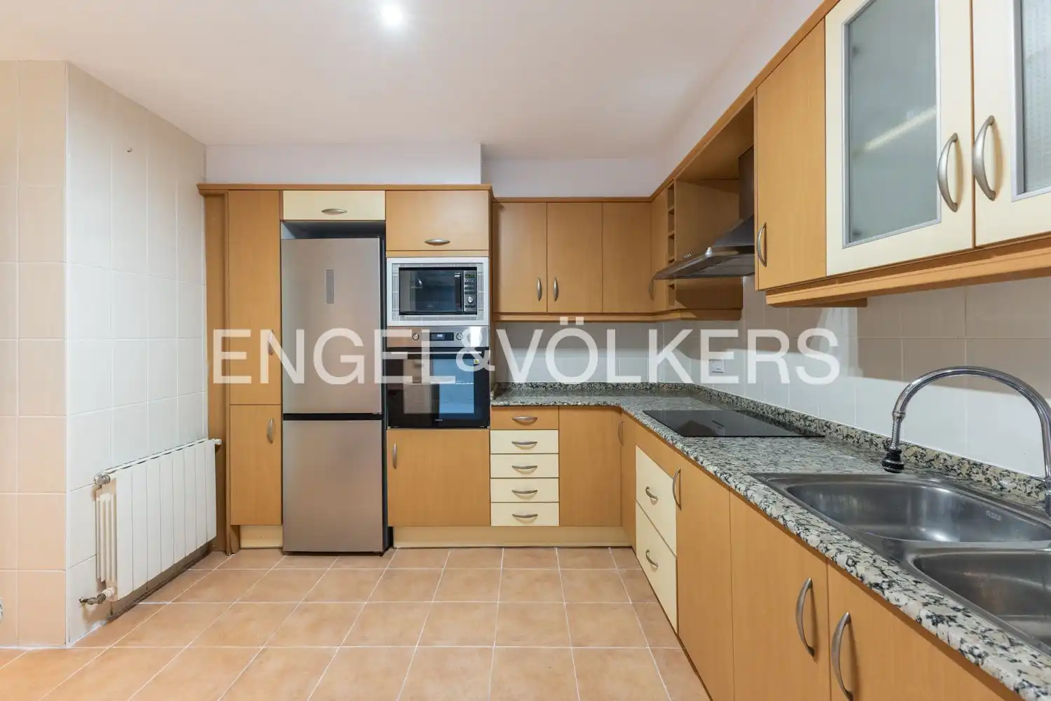 Casa de 208 m² a Almàssera