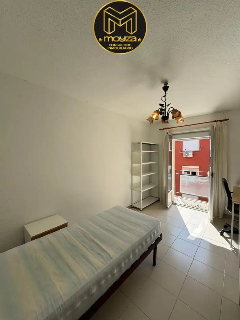 Piso de 90 m² en Jaén