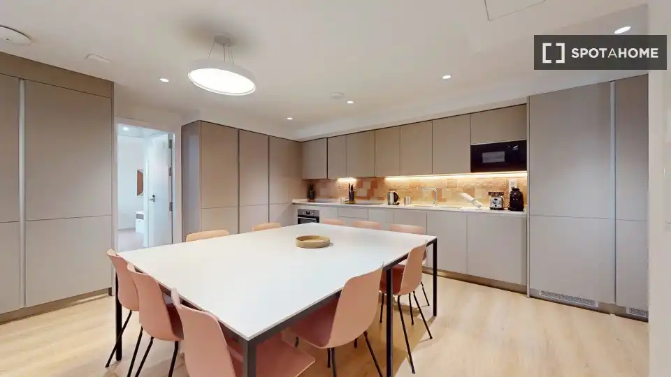 Habitació de lloguer, Madrid