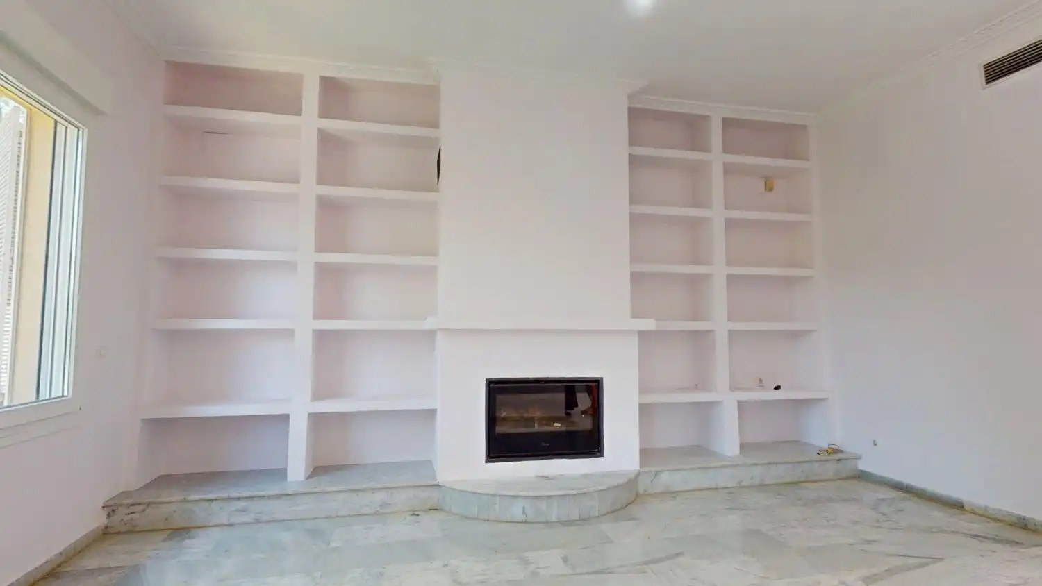 Casa de 370 m² en Mairena del Aljarafe