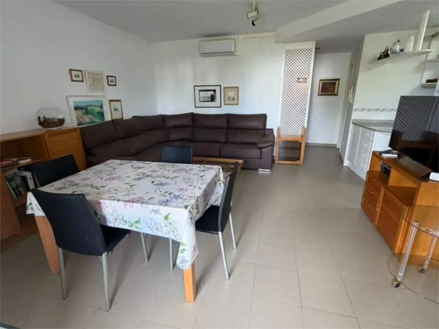 Piso de 90 m² en Oliva