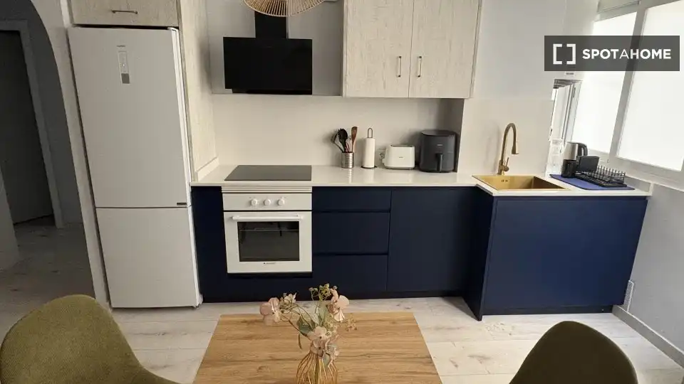 Habitación 86 m², Alicante