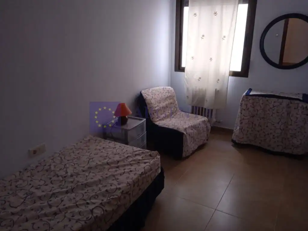 Piso de 90 m² en Cáceres