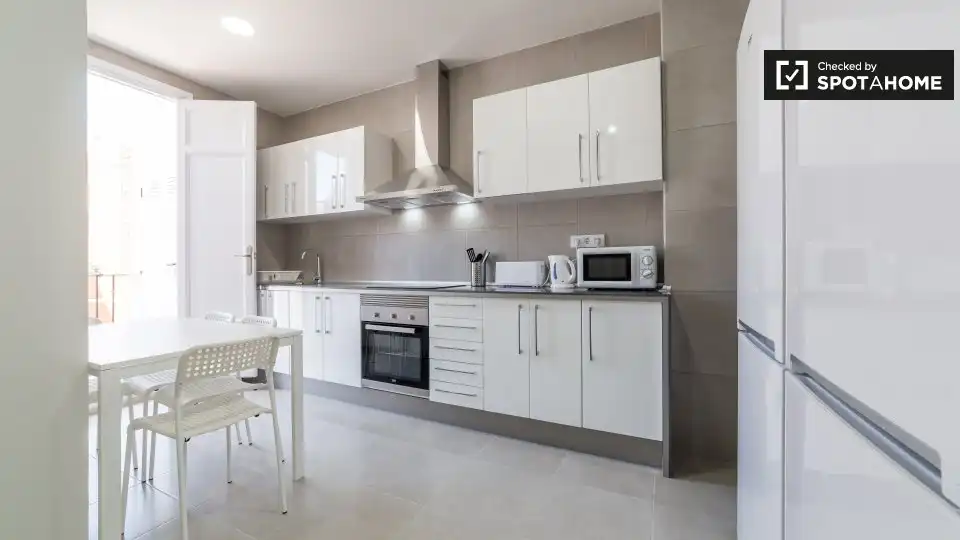 Habitación 110 m², Valencia