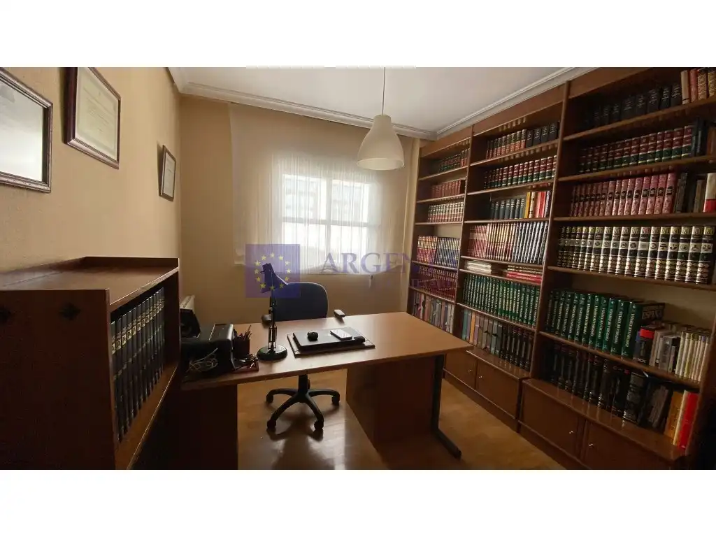 Piso de 120 m² en Cáceres