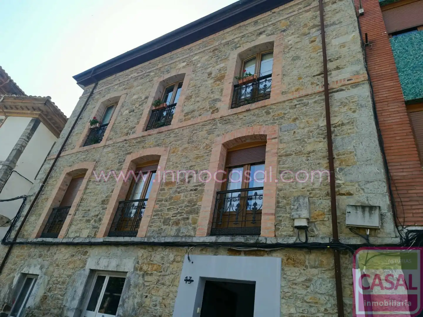 Piso de 71 m² en Aller