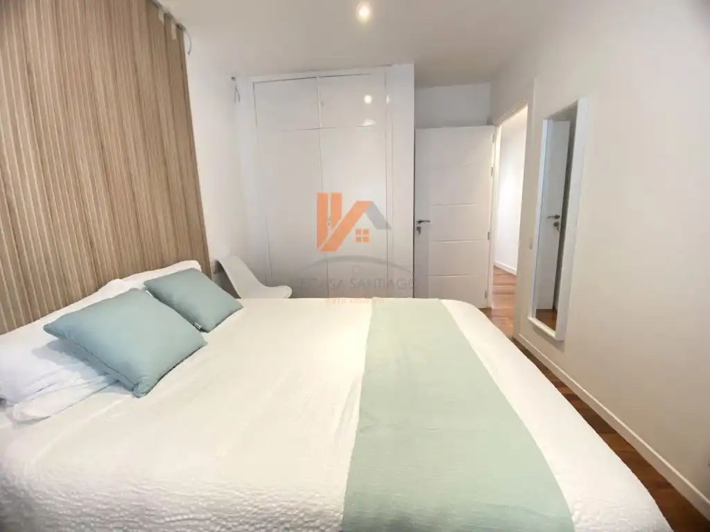 Piso de 117 m² en Santiago de Compostela
