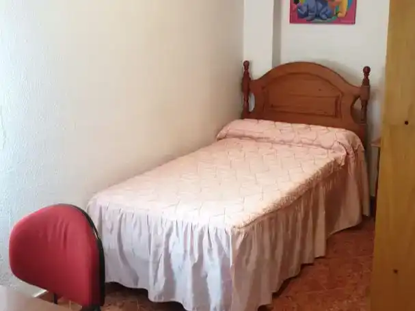 Piso de 90 m² en Sevilla