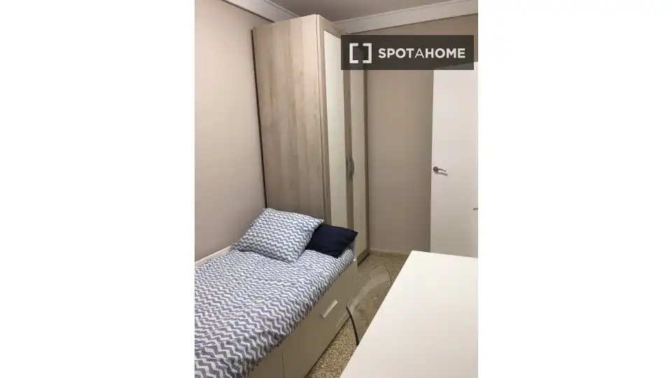 Habitación 69 m², Zaragoza