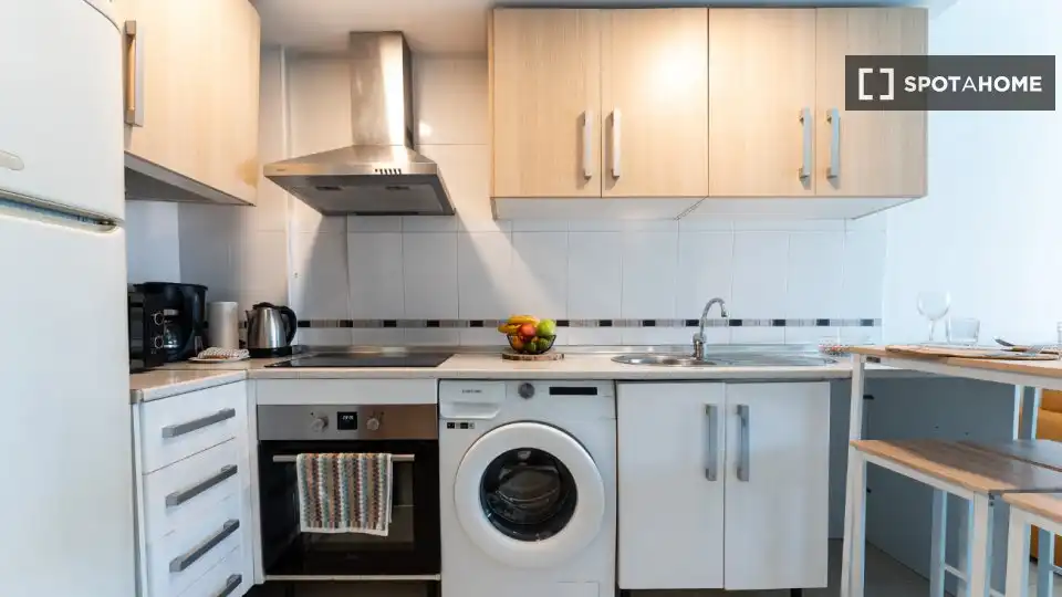 Habitación 76 m², Málaga