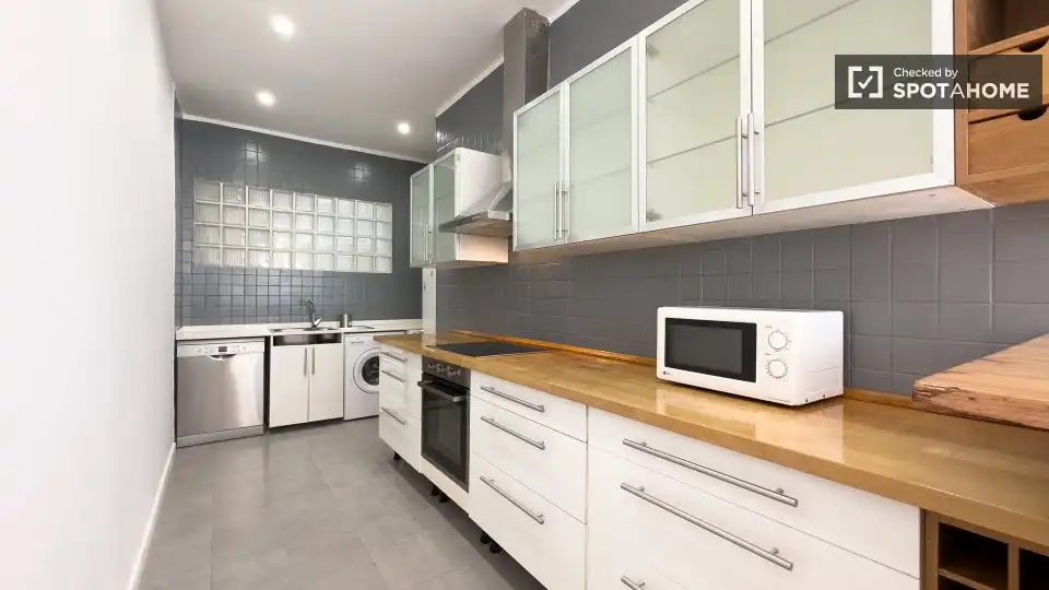 Habitación 140 m², Barcelona