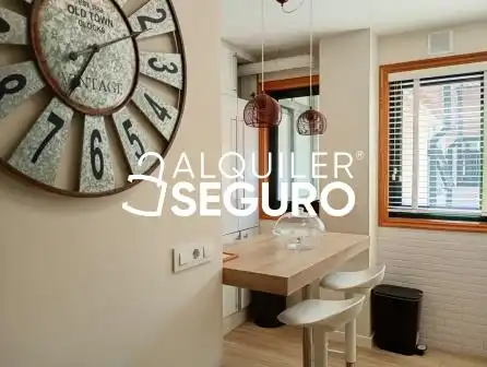 Piso de 85 m² en Oleiros