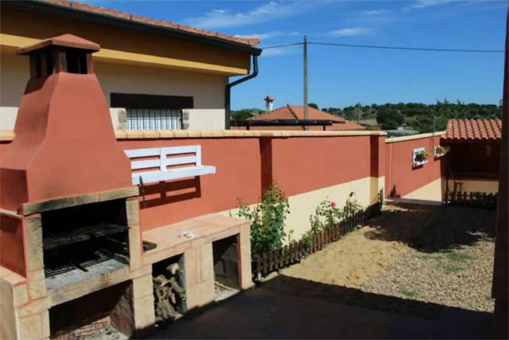 Casa de 80 m² en Alcuéscar