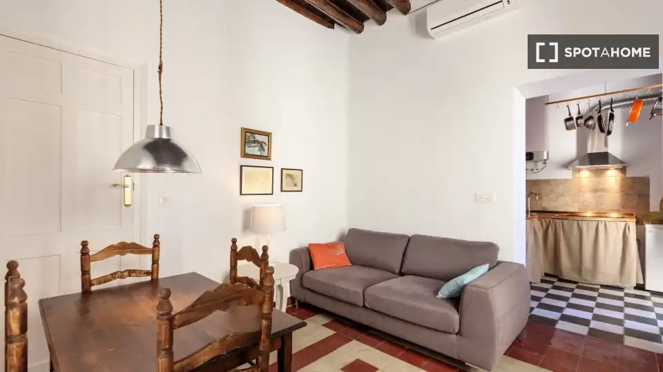 Habitación 104 m², Granada