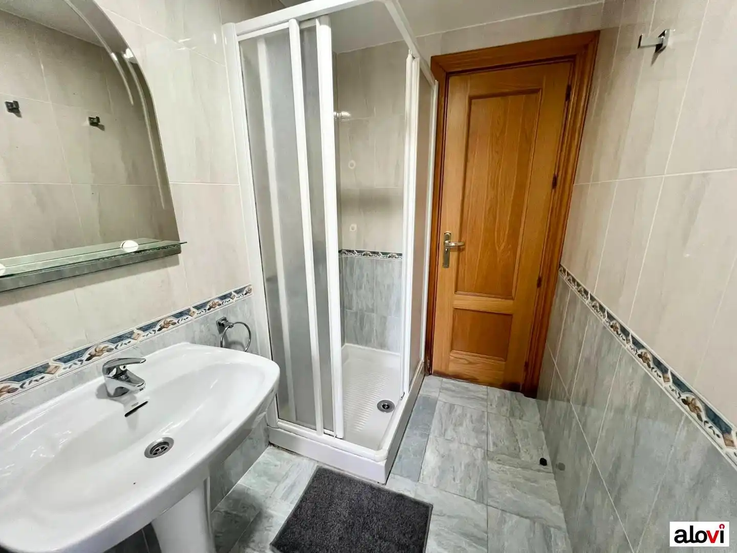 Piso de 80 m² en Granada