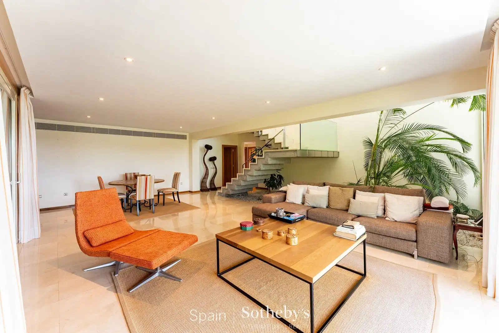 Piso de 742 m² en Arona