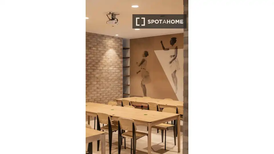 Habitación 23 m², Pamplona
