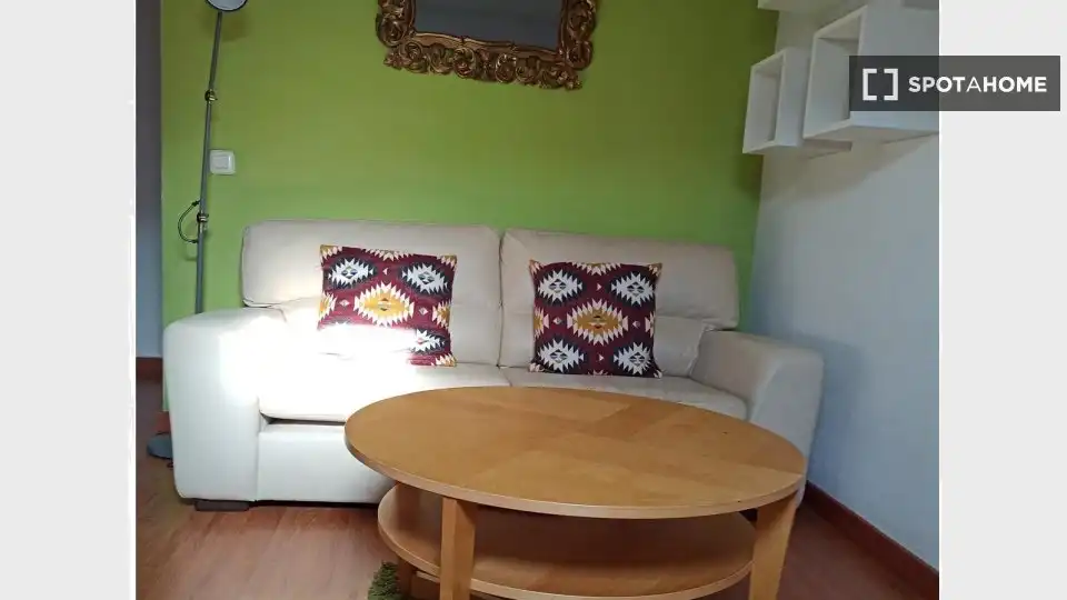 Habitación 46 m², Salamanca