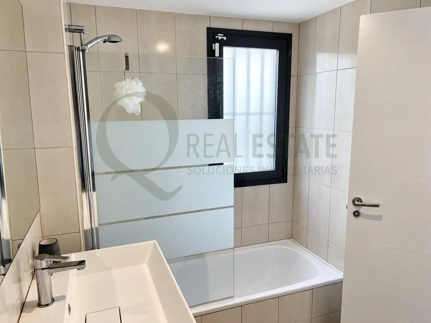 Wohnung 81 m² in Alicante