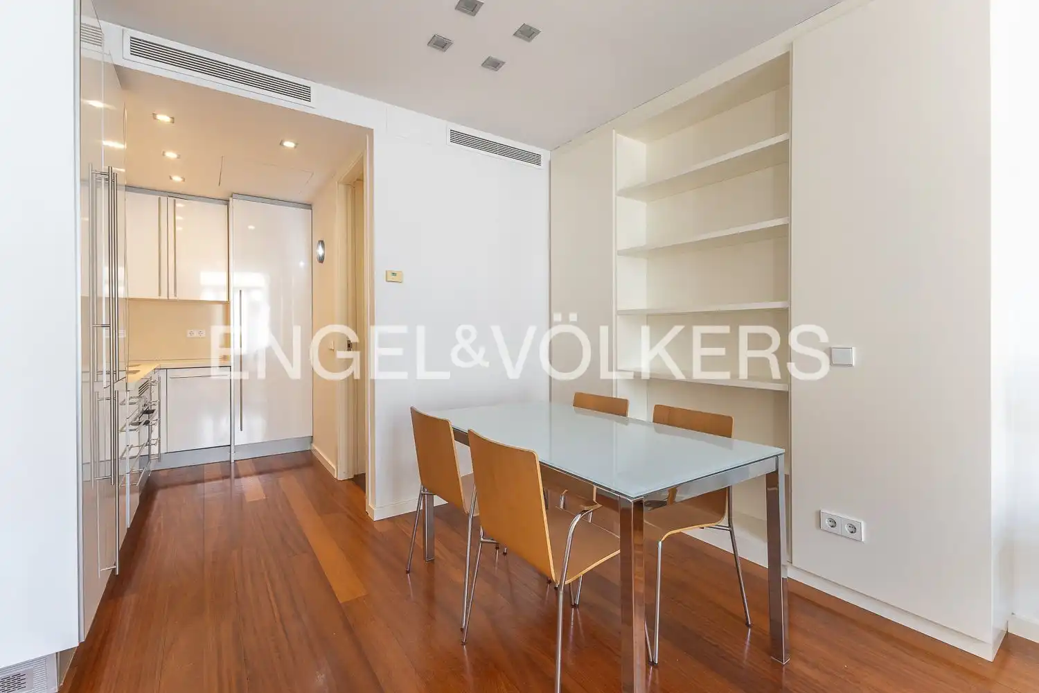 Wohnung 40 m² in Valencia