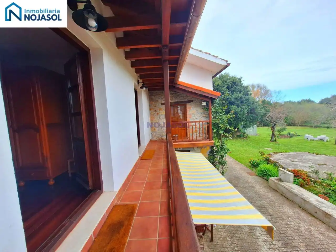 Casa de 160 m² en Arnuero