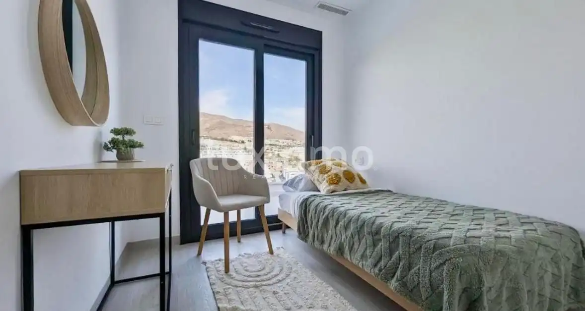 Haus 250 m² in Finestrat