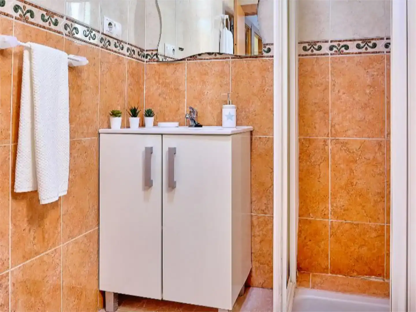 Zimmer 120 m², Alcantarilla