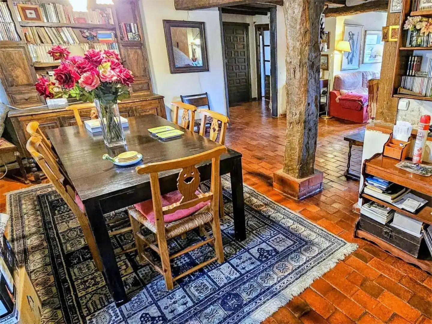Casa de 280 m² en Fresno de Cantespino