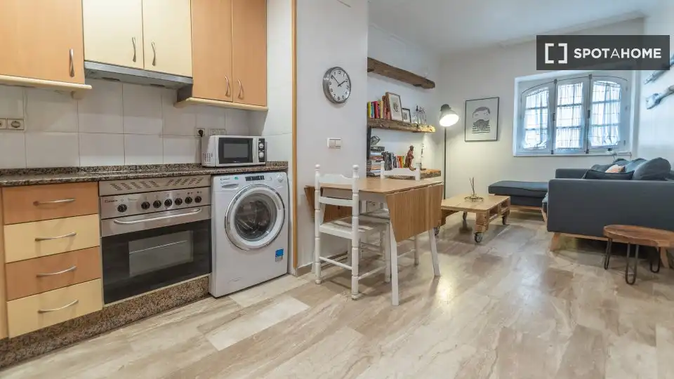 Habitación 75 m², Cádiz